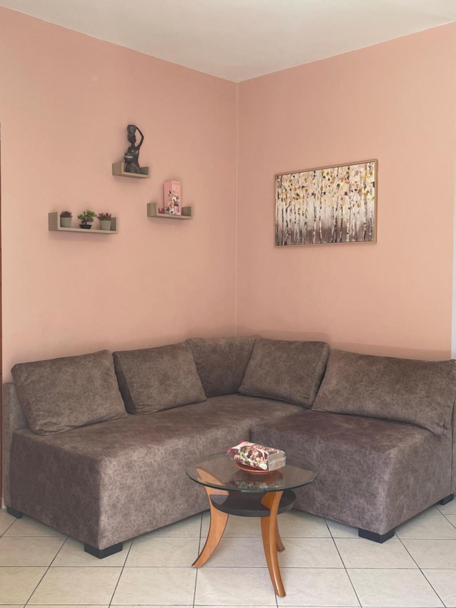 Bougainvilla Sarandë エクステリア 写真
