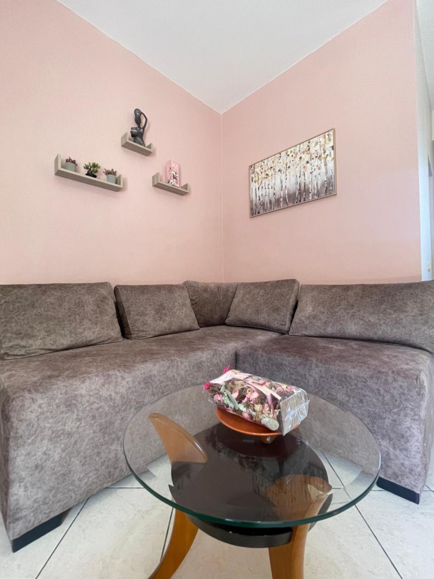 Bougainvilla Sarandë エクステリア 写真